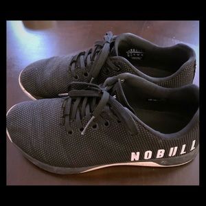 No Bull men’s 7.5 women’s 9